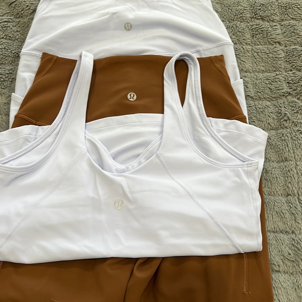 Lululemon Lot- EUC 2 align leggings (25”) 1 align waist length tank. Sizes 6 & 8